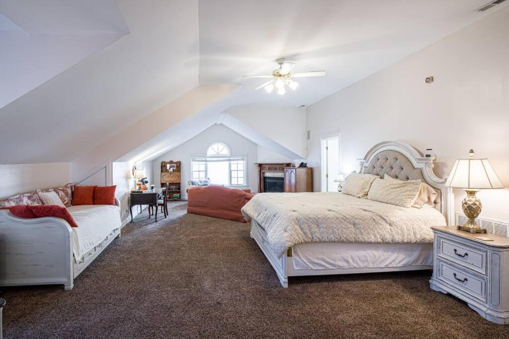 Whitestone Country Inn Kingston Экстерьер фото