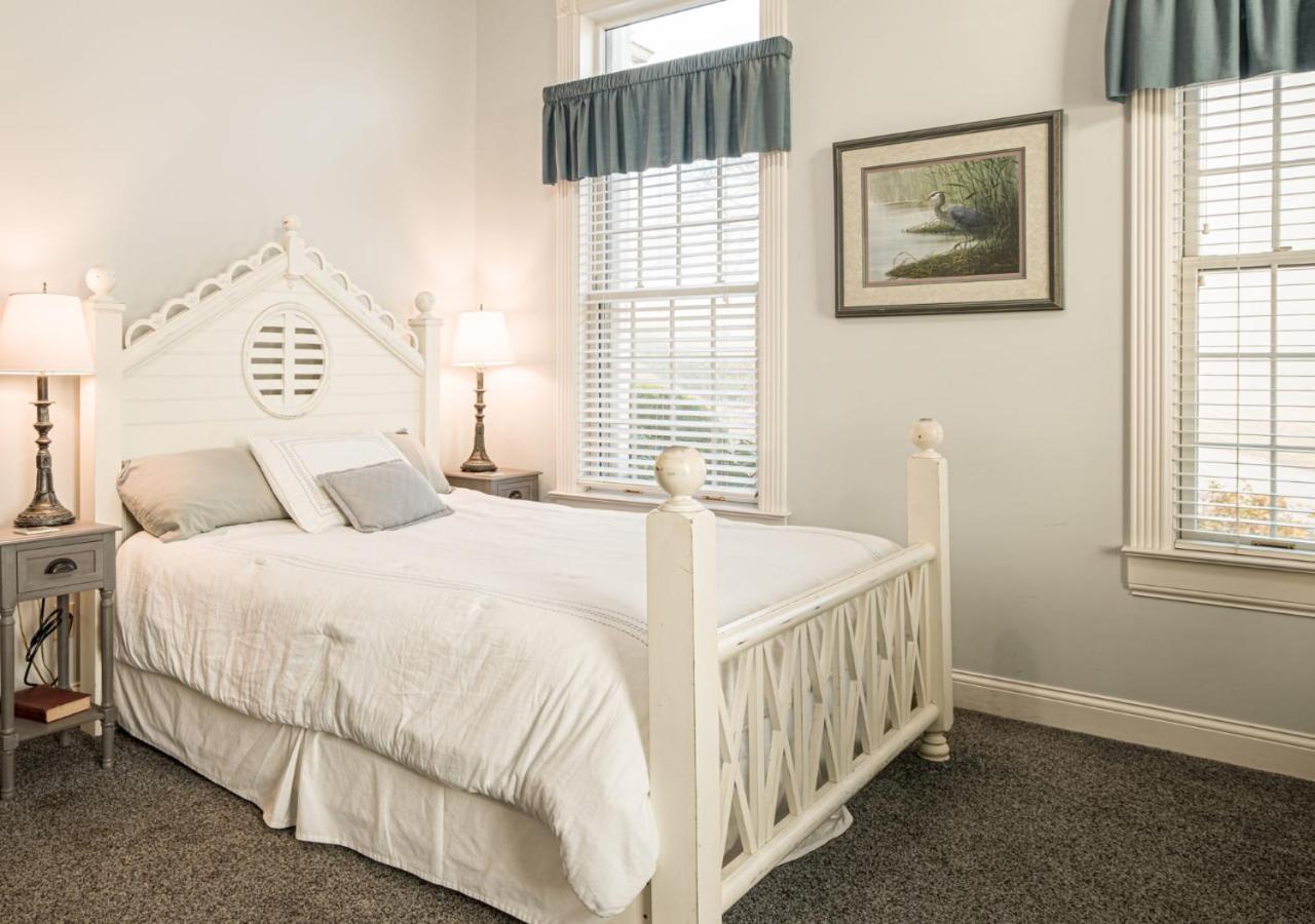Whitestone Country Inn Kingston Экстерьер фото