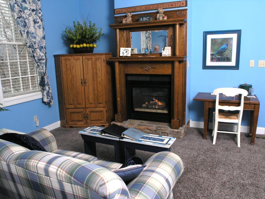 Whitestone Country Inn Kingston Экстерьер фото