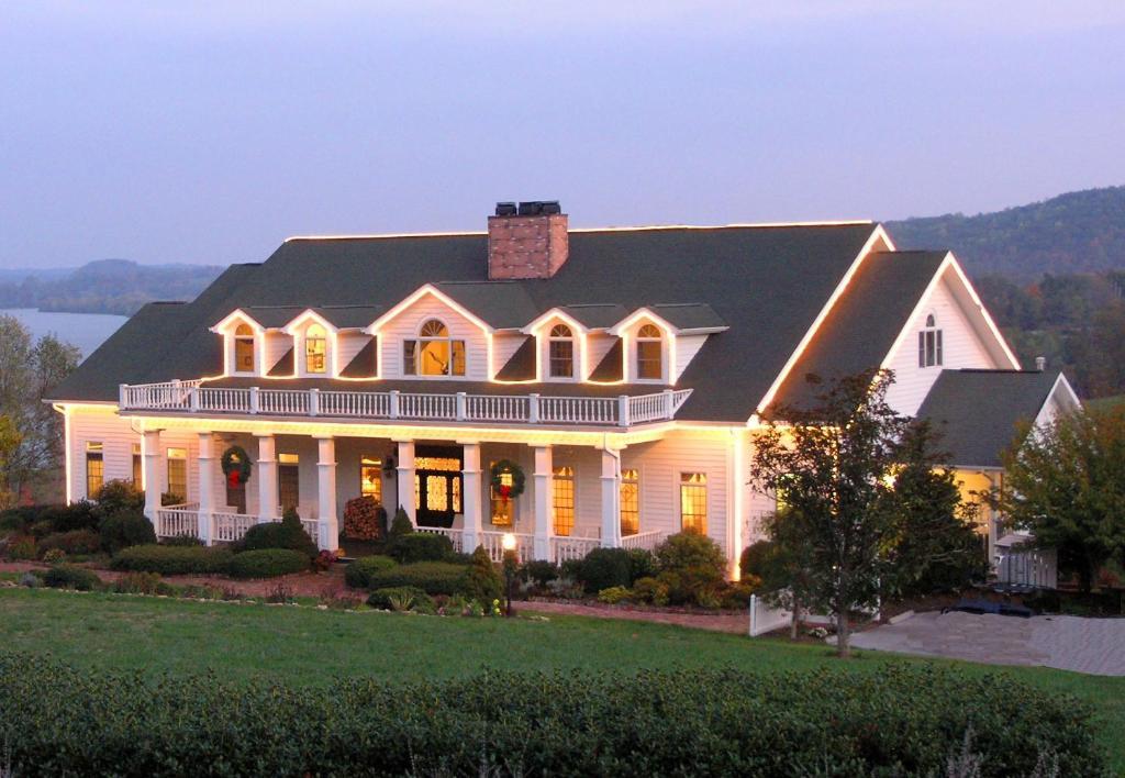 Whitestone Country Inn Kingston Экстерьер фото