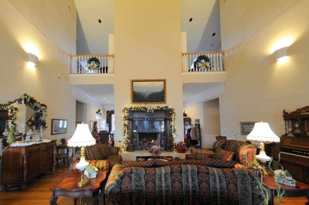 Whitestone Country Inn Kingston Экстерьер фото